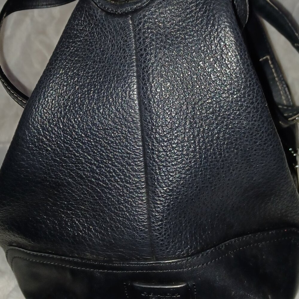 Coach Hadley Duffel, Black Leather - Picture 5 of 13